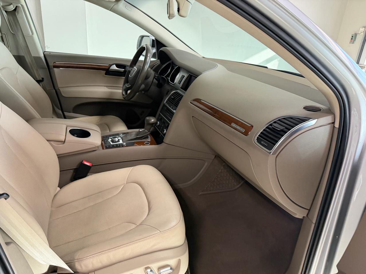 Audi Q7 quattro 4dr 3.0L TDI Prestige 2015