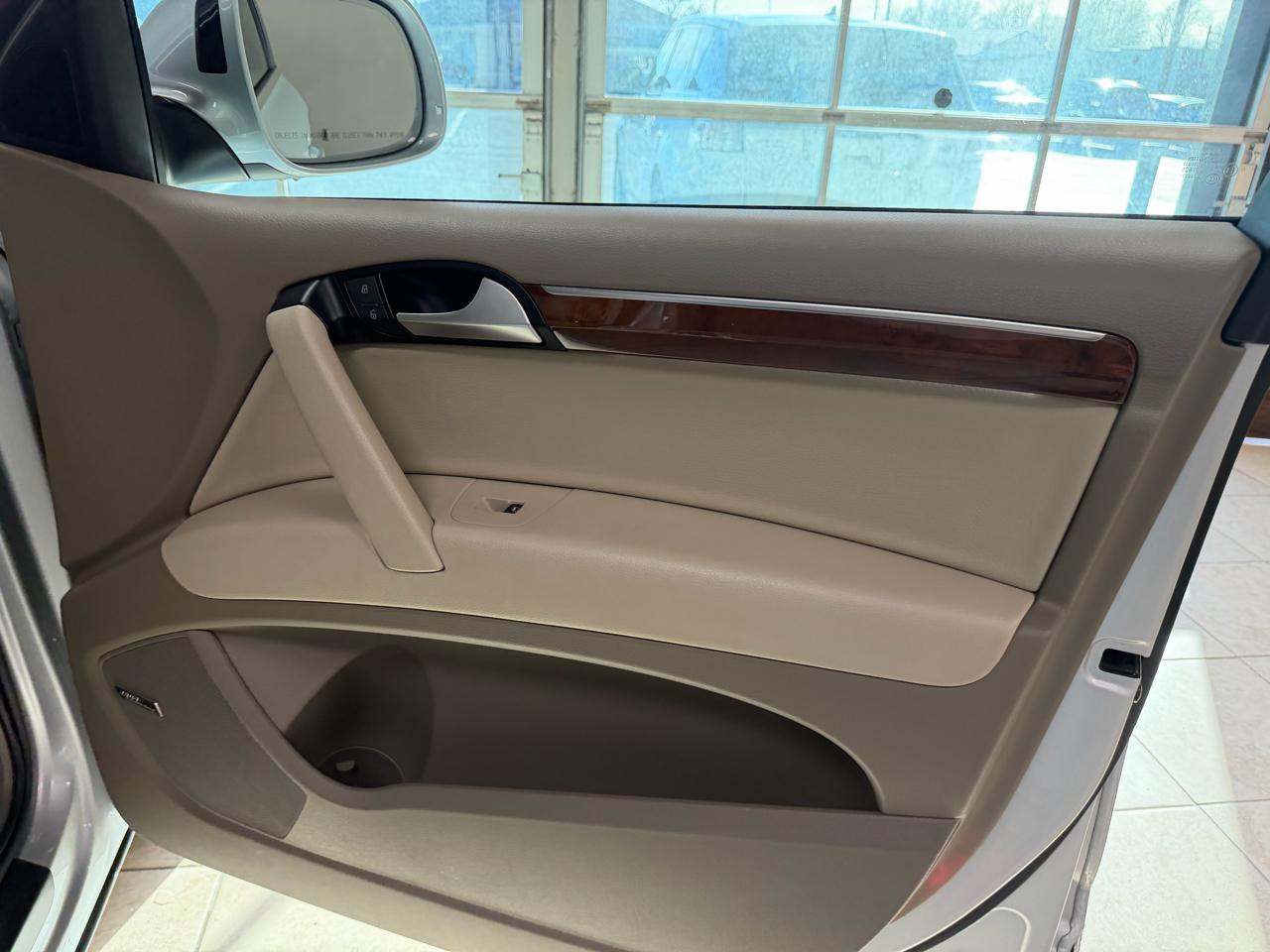 Audi Q7 quattro 4dr 3.0L TDI Prestige 2015