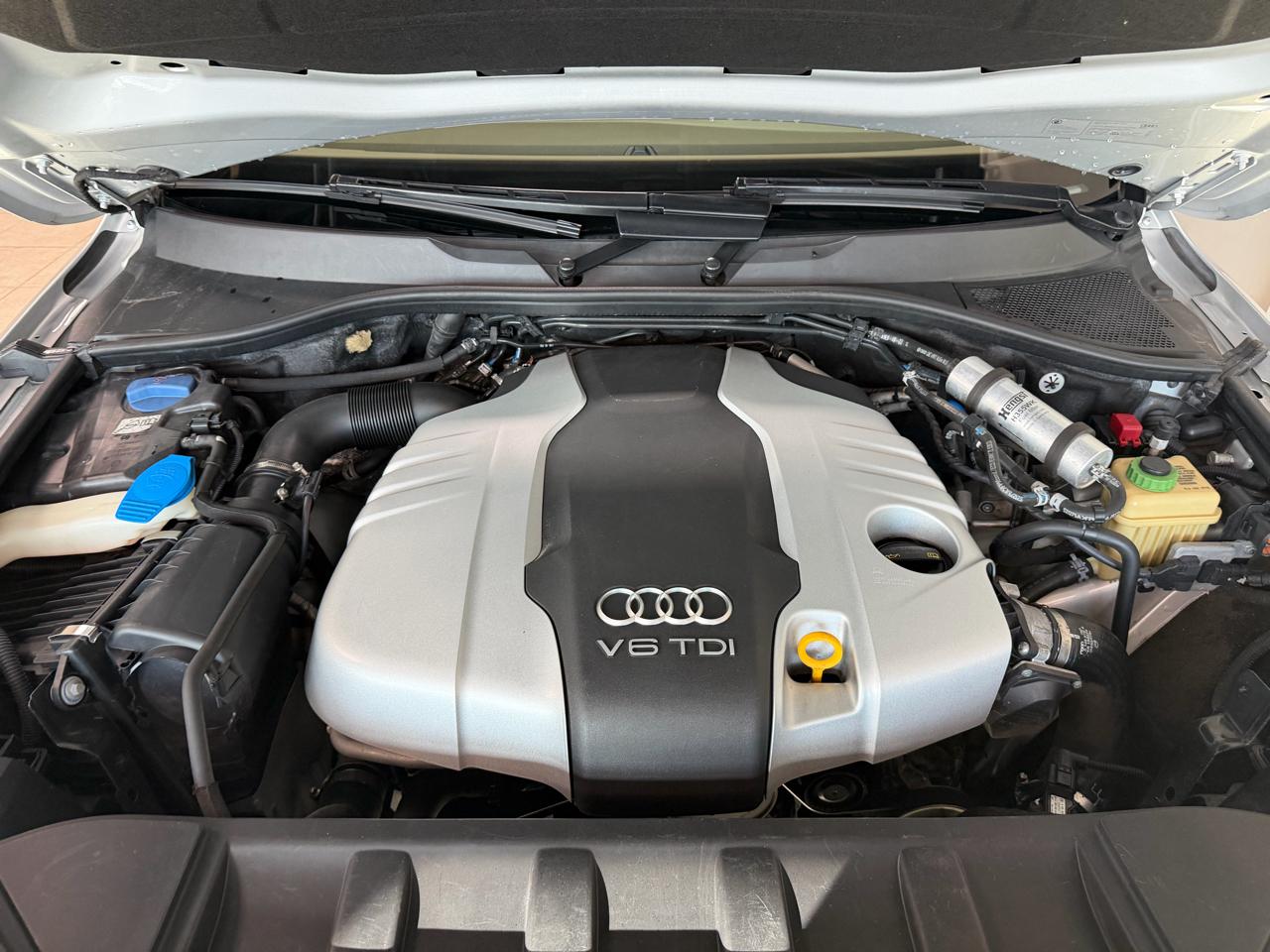 Audi Q7 quattro 4dr 3.0L TDI Prestige 2015