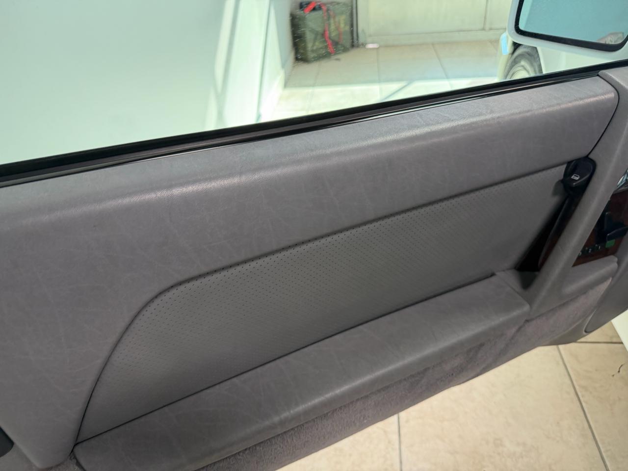 Mercedes-Benz 500 Series 2dr Coupe 500SL 1992