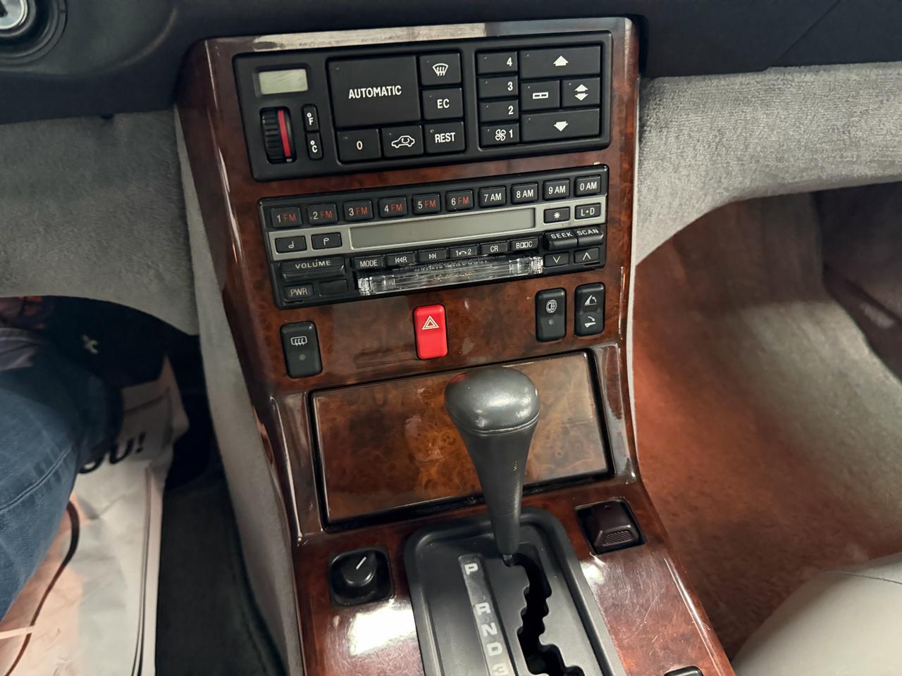 Mercedes-Benz 500 Series 2dr Coupe 500SL 1992