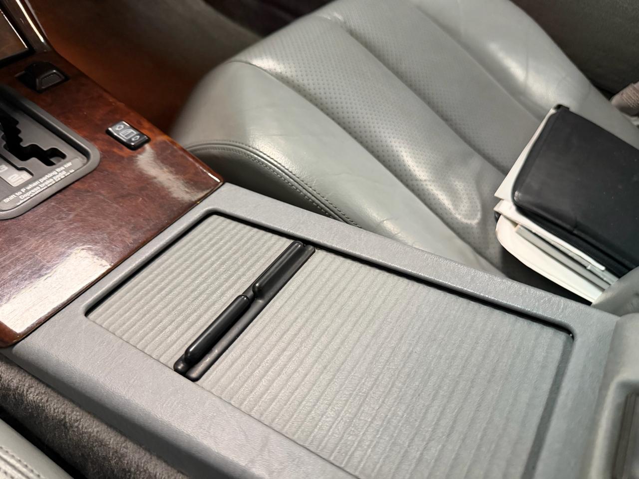 Mercedes-Benz 500 Series 2dr Coupe 500SL 1992