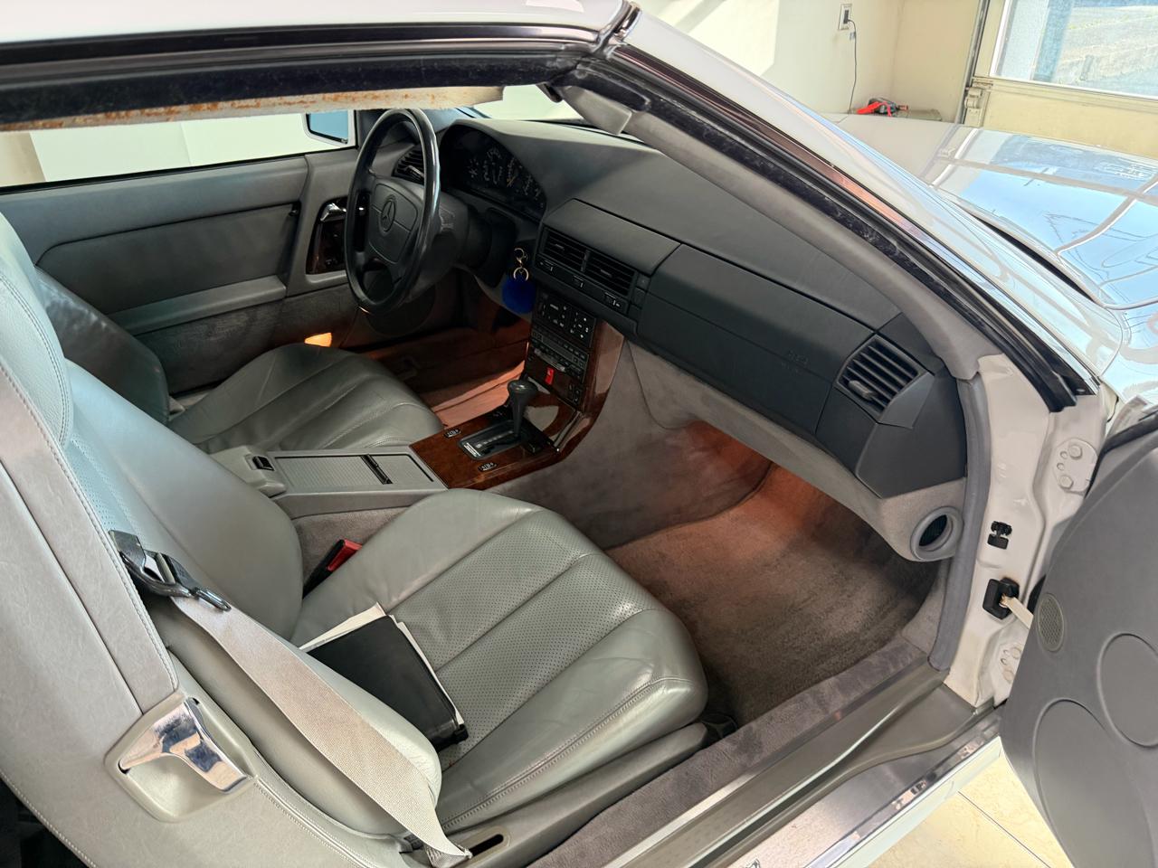 Mercedes-Benz 500 Series 2dr Coupe 500SL 1992