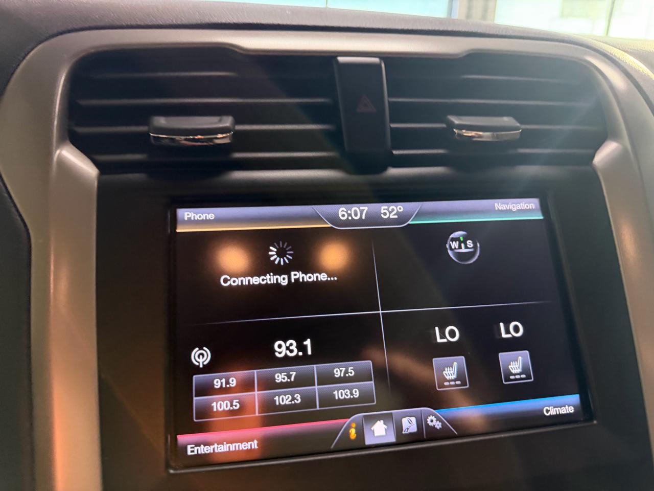 Ford Fusion 4dr Sdn SE Hybrid FWD 2015