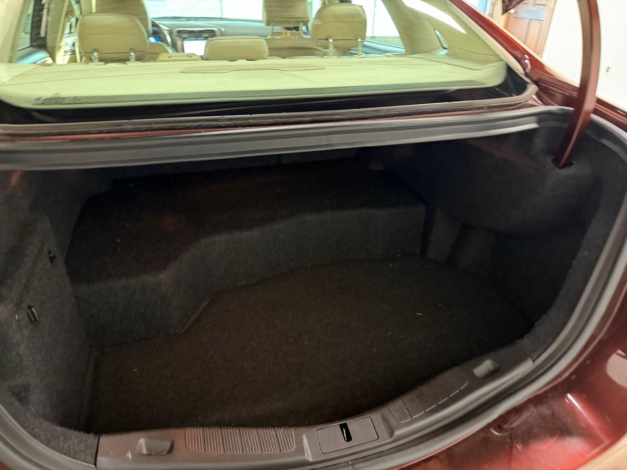 Ford Fusion 4dr Sdn SE Hybrid FWD 2015