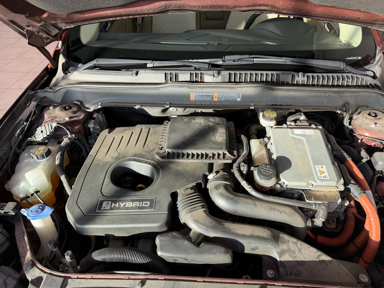 Ford Fusion 4dr Sdn SE Hybrid FWD 2015