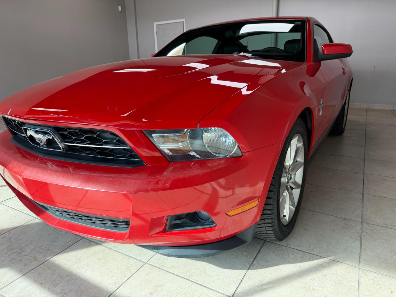 Ford Mustang 2dr Cpe V6 2011