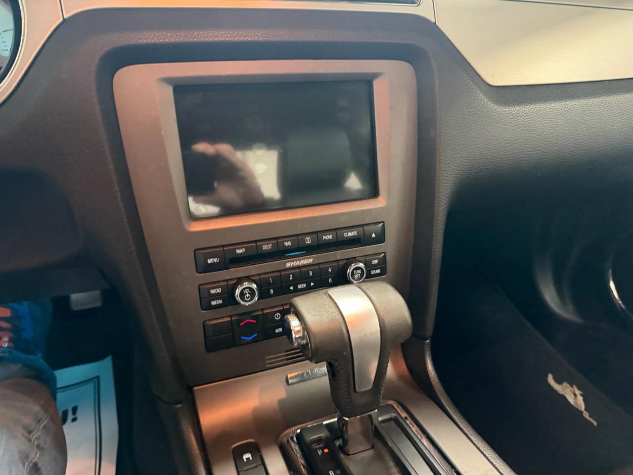 Ford Mustang 2dr Cpe V6 2011