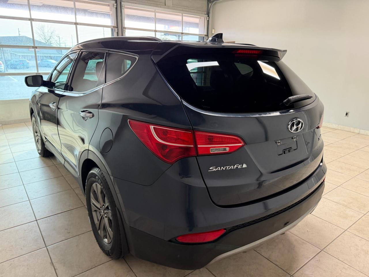 Hyundai Santa Fe FWD 4dr Sport 2013