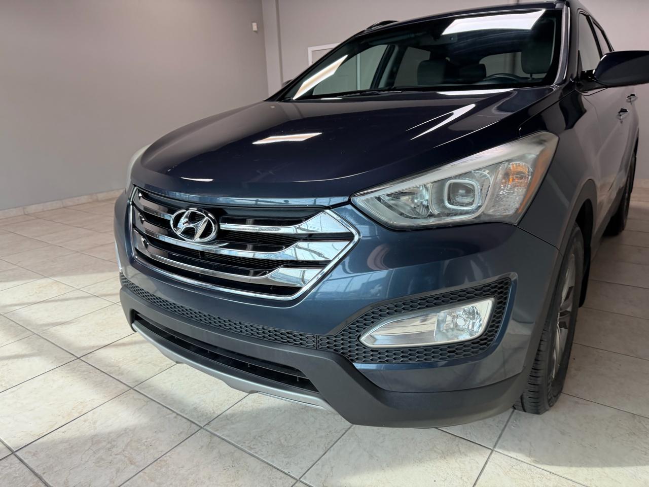 Hyundai Santa Fe FWD 4dr Sport 2013