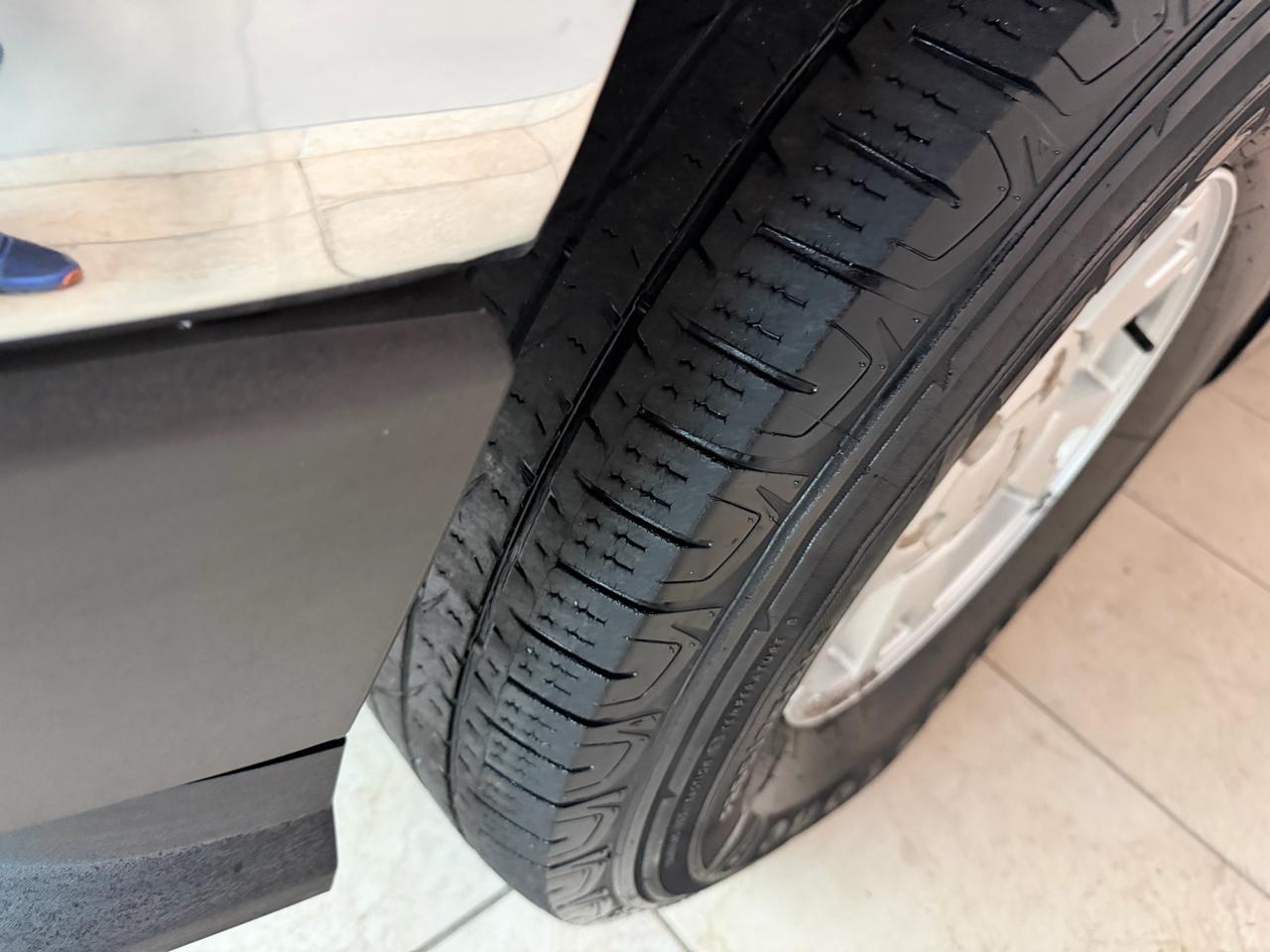 Chevrolet Colorado Crew Cab 126.0" WB 4WD 1SE LS Z71 2005