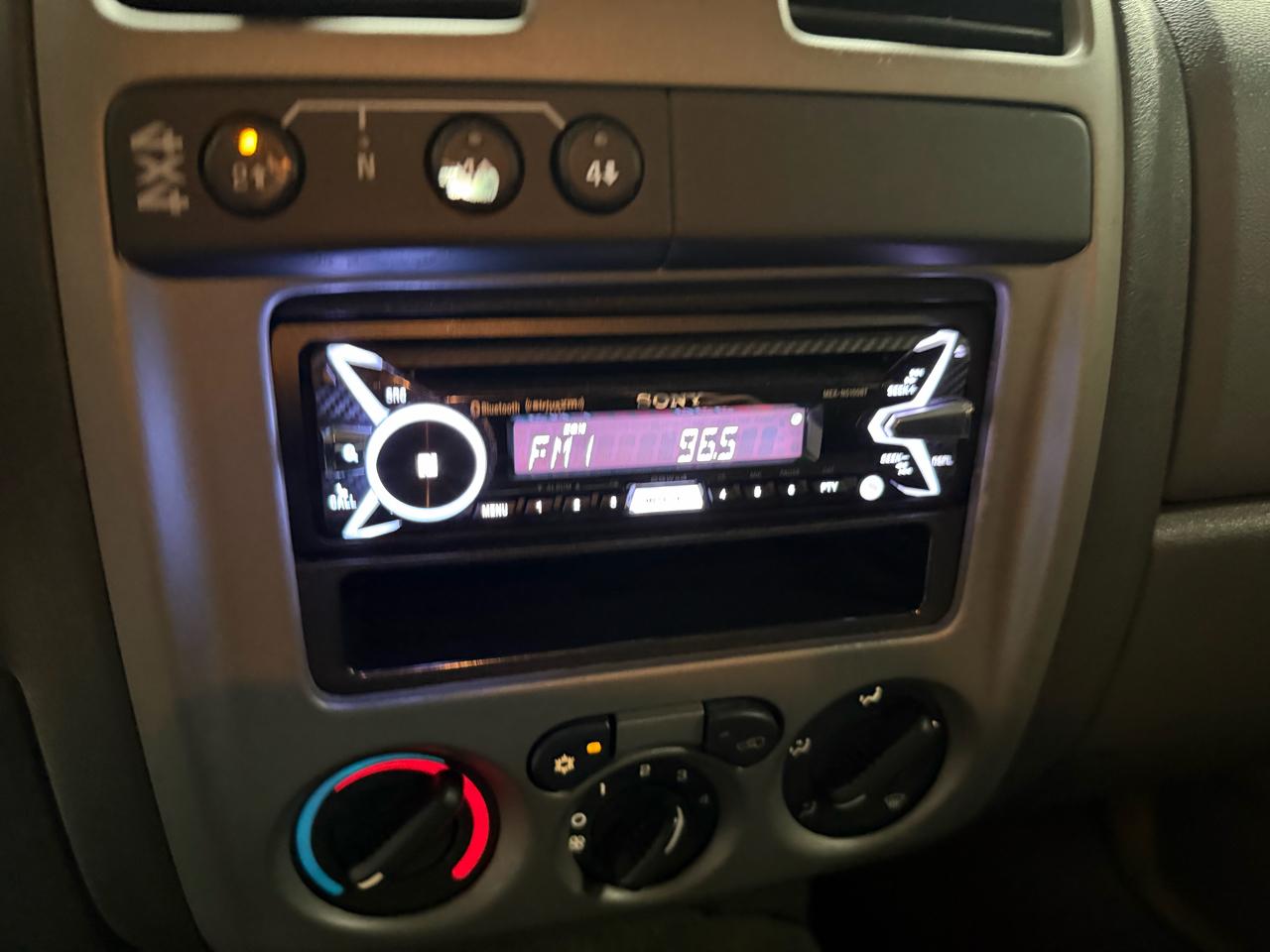 Chevrolet Colorado Crew Cab 126.0" WB 4WD 1SE LS Z71 2005