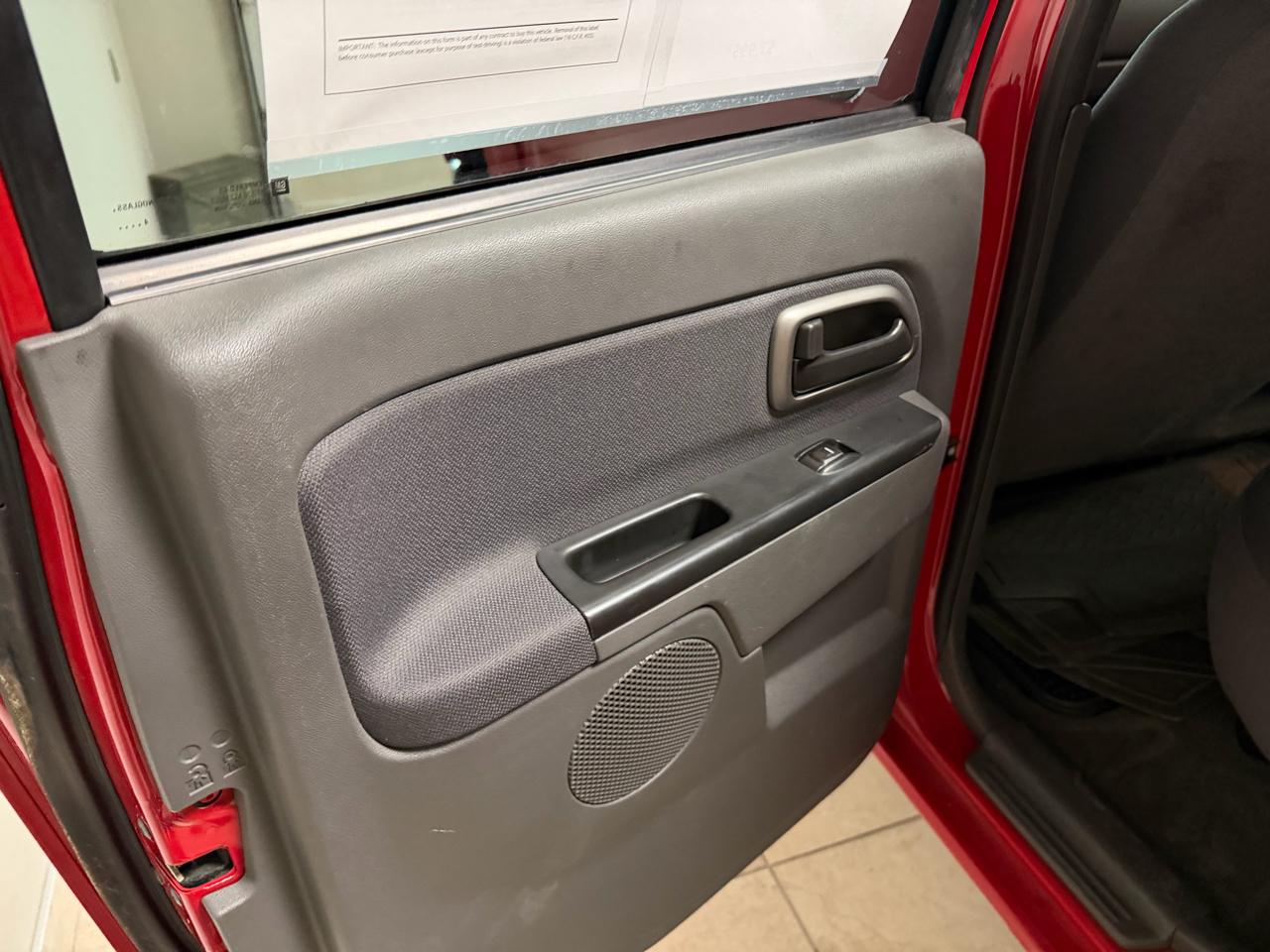 Chevrolet Colorado Crew Cab 126.0" WB 4WD 1SE LS Z71 2005