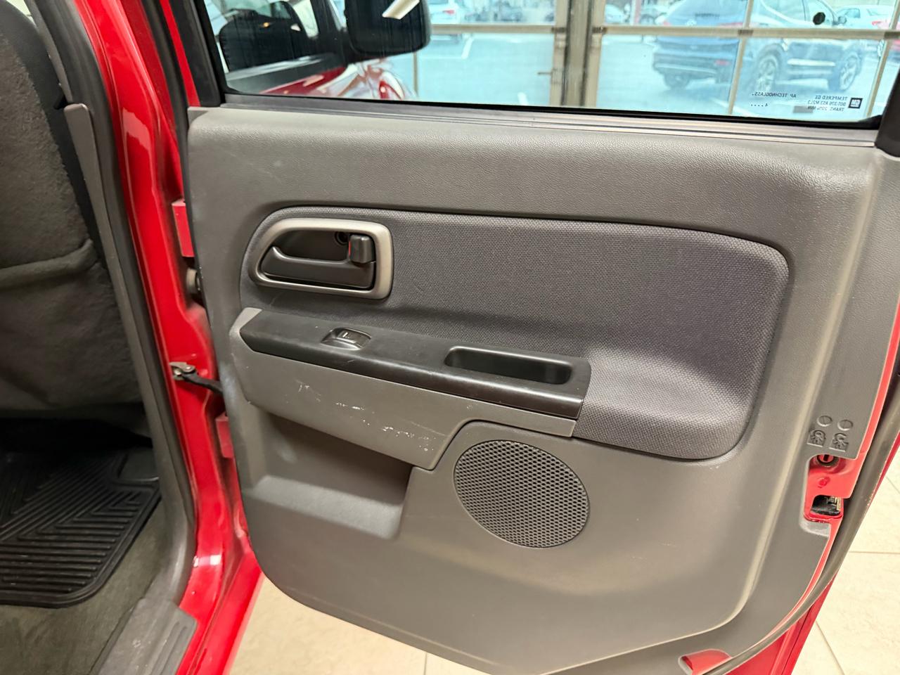 Chevrolet Colorado Crew Cab 126.0" WB 4WD 1SE LS Z71 2005