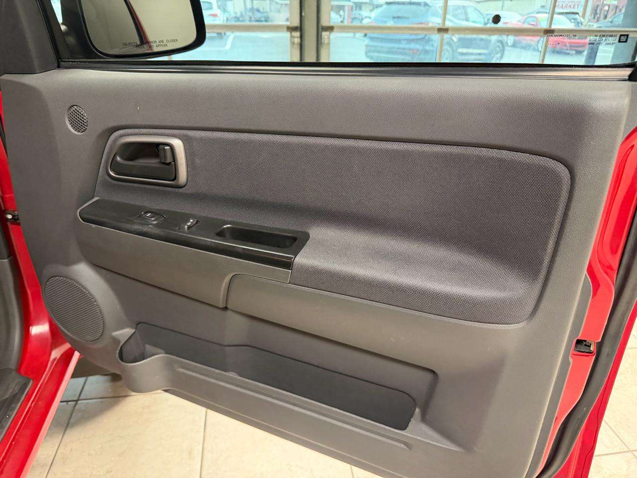 Chevrolet Colorado Crew Cab 126.0" WB 4WD 1SE LS Z71 2005