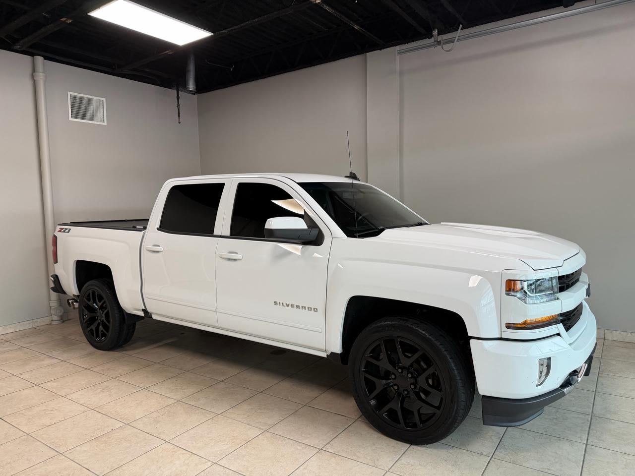 2018 Chevrolet Silverado 1500 4WD Crew Cab 143.5" LT w/2LT