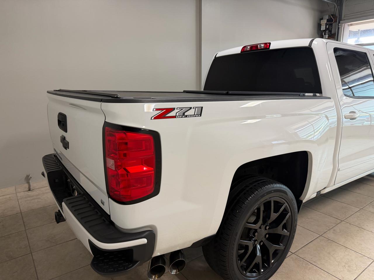 Chevrolet Silverado 1500 4WD Crew Cab 143.5" LT w/2LT 2018