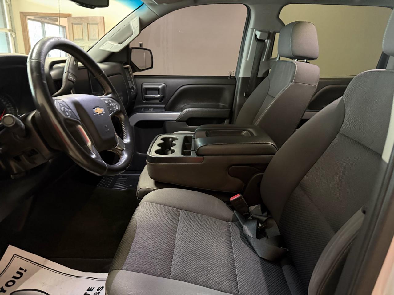 Chevrolet Silverado 1500 4WD Crew Cab 143.5" LT w/2LT 2018