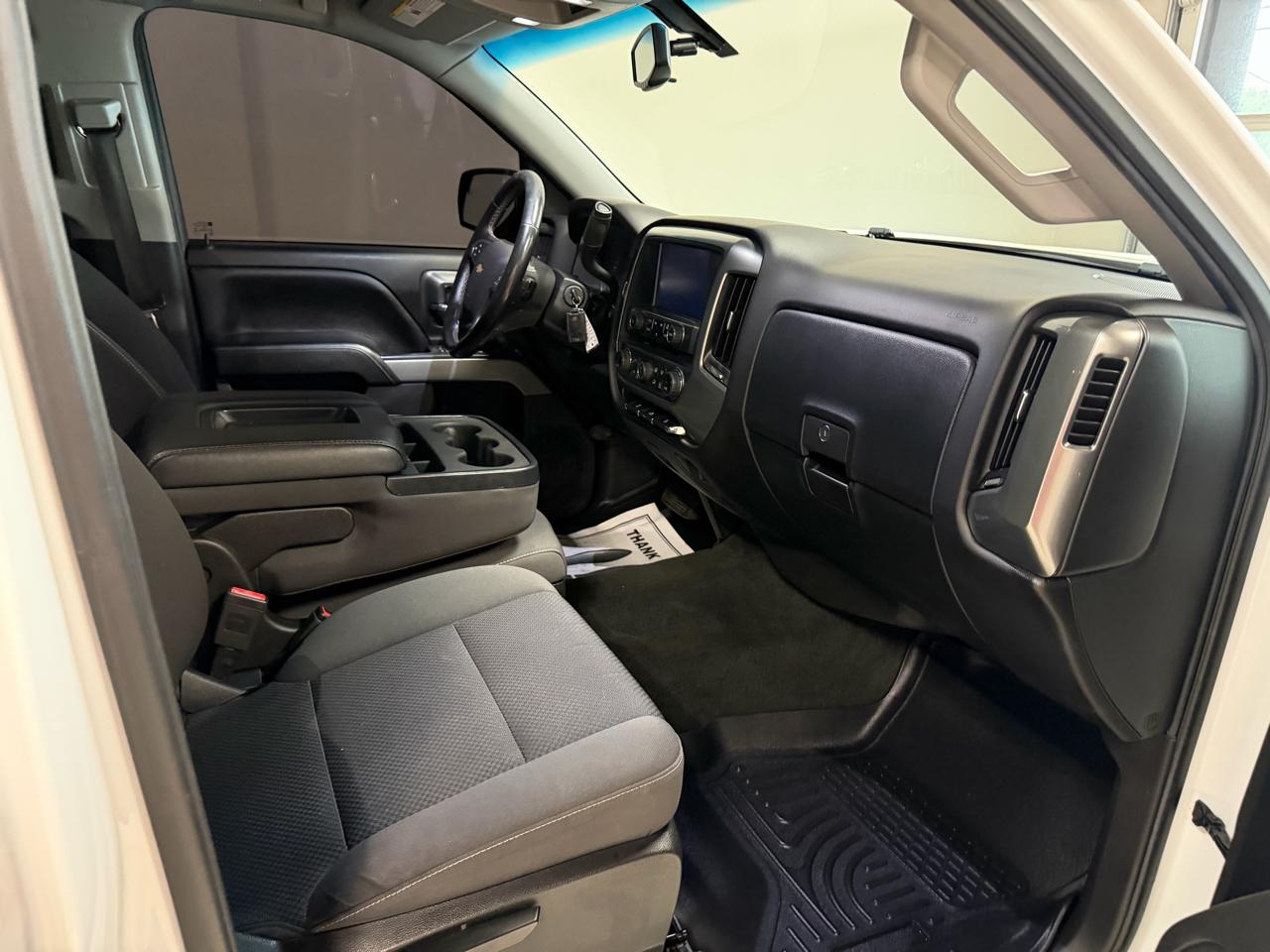 Chevrolet Silverado 1500 4WD Crew Cab 143.5" LT w/2LT 2018