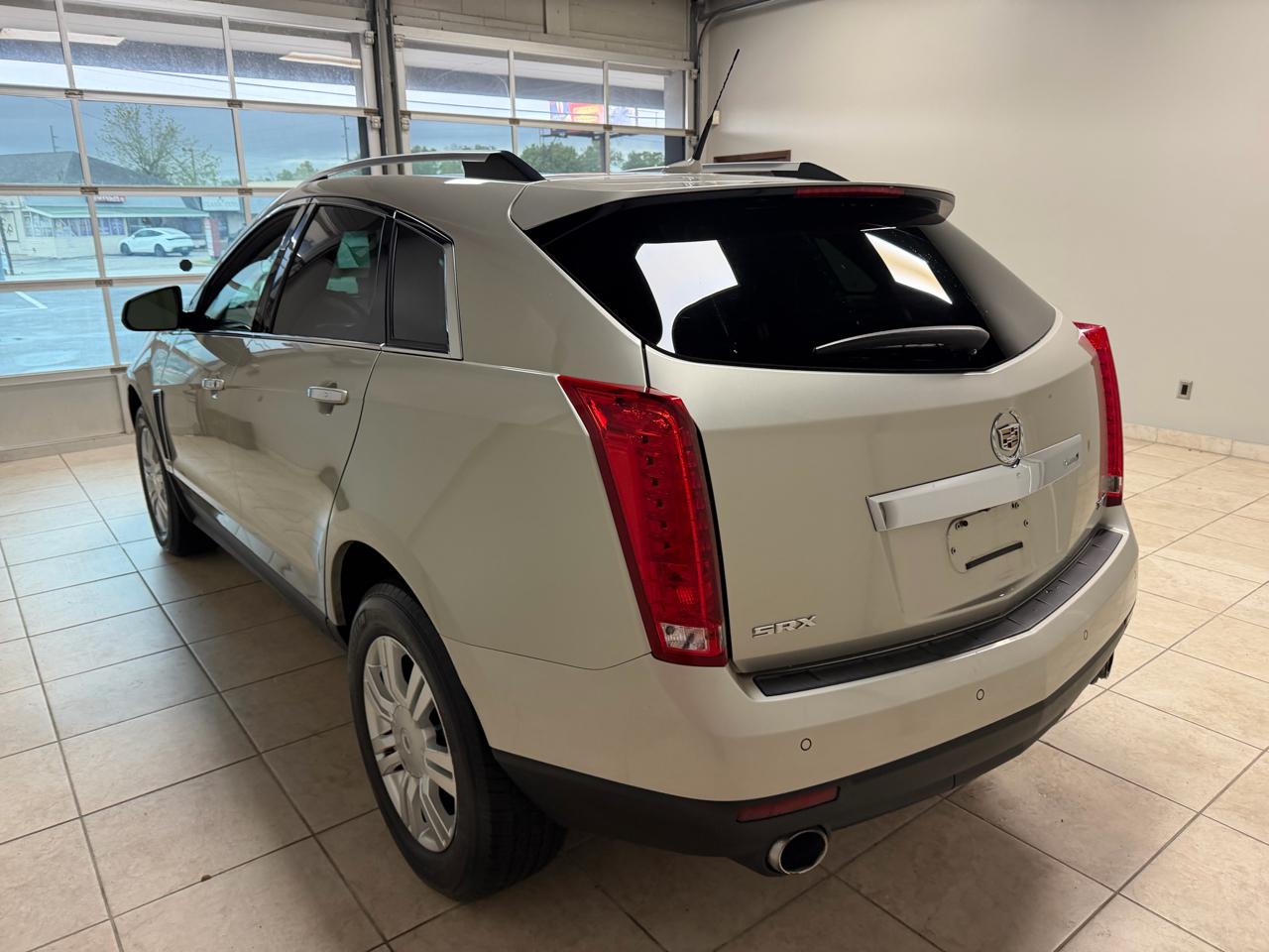 Cadillac SRX FWD 4dr Luxury Collection 2014