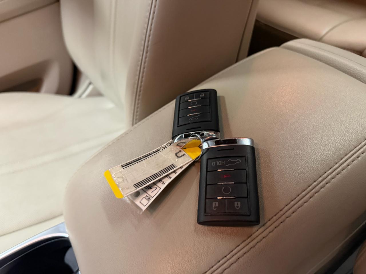 Cadillac SRX FWD 4dr Luxury Collection 2014