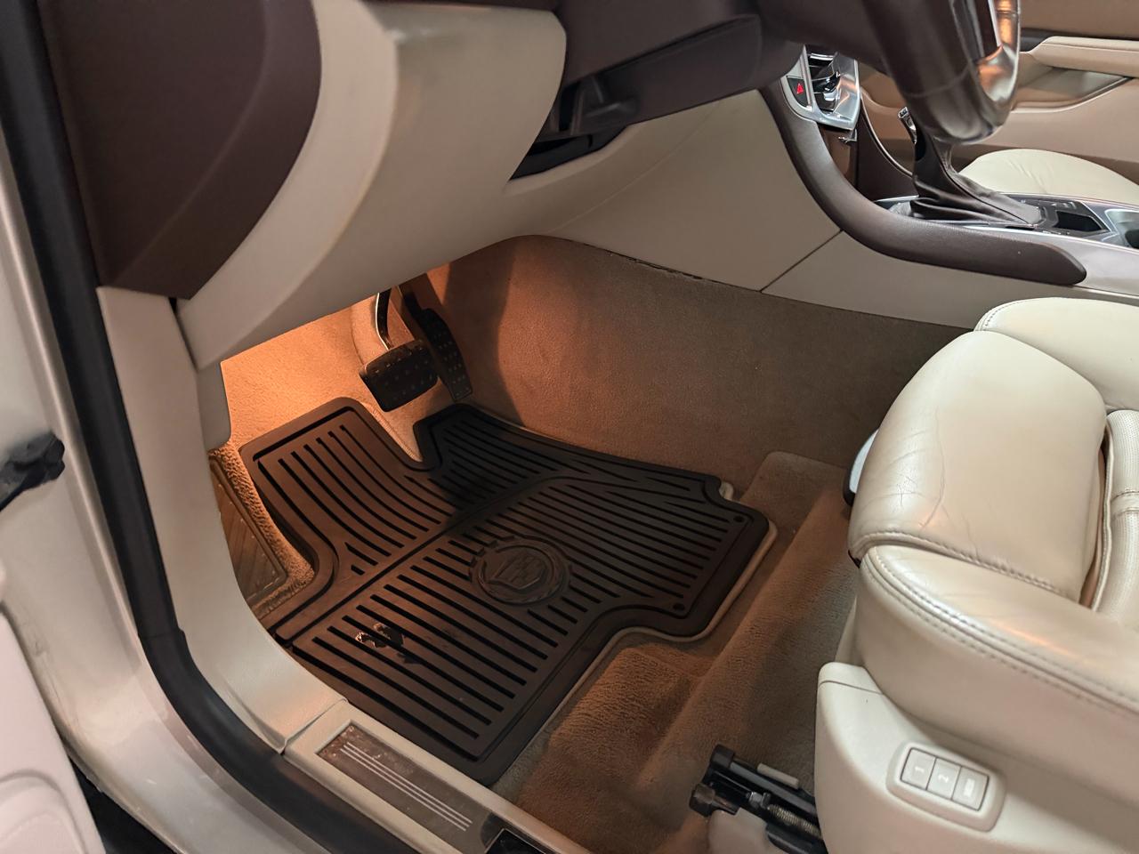 Cadillac SRX FWD 4dr Luxury Collection 2014