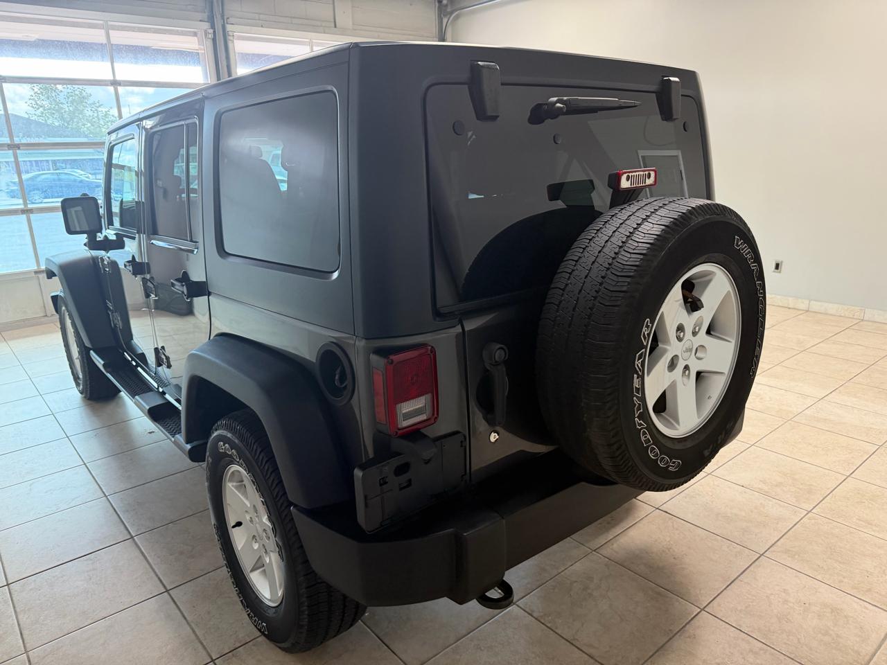 Jeep Wrangler Unlimited Sport 4x4 2017