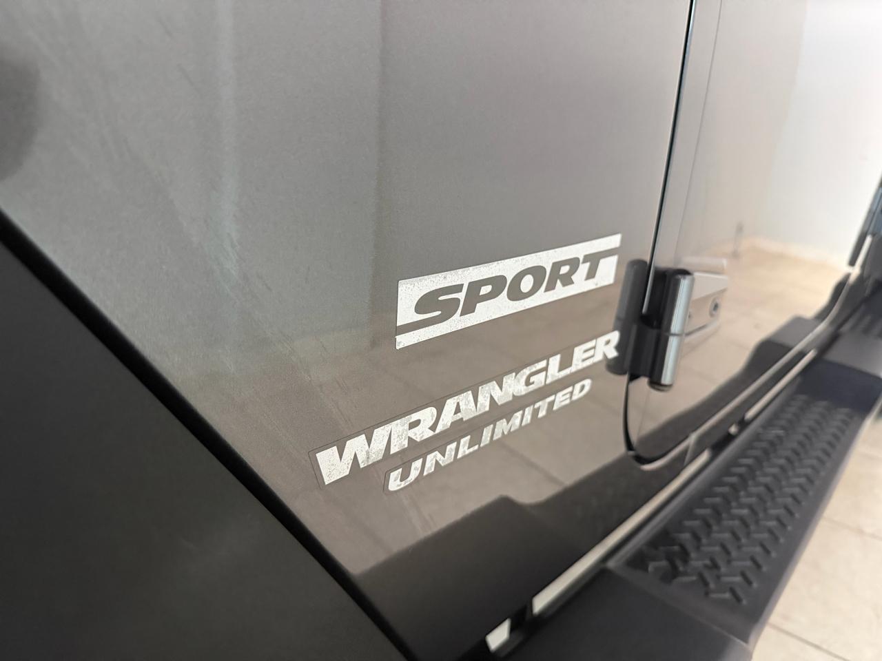 Jeep Wrangler Unlimited Sport 4x4 2017