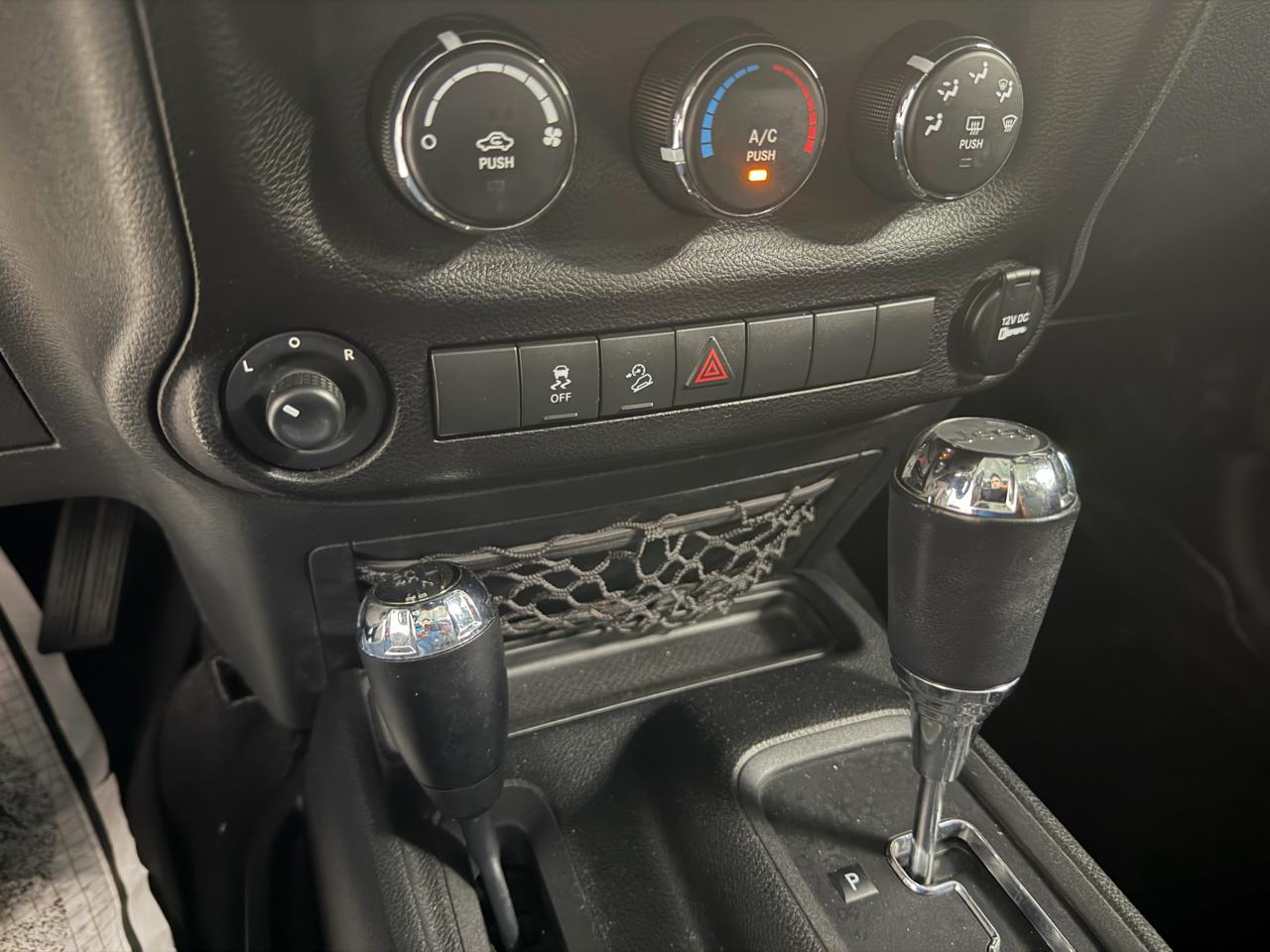 Jeep Wrangler Unlimited Sport 4x4 2017