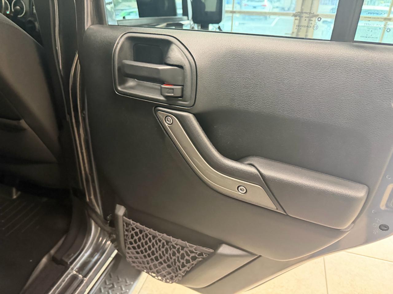 Jeep Wrangler Unlimited Sport 4x4 2017