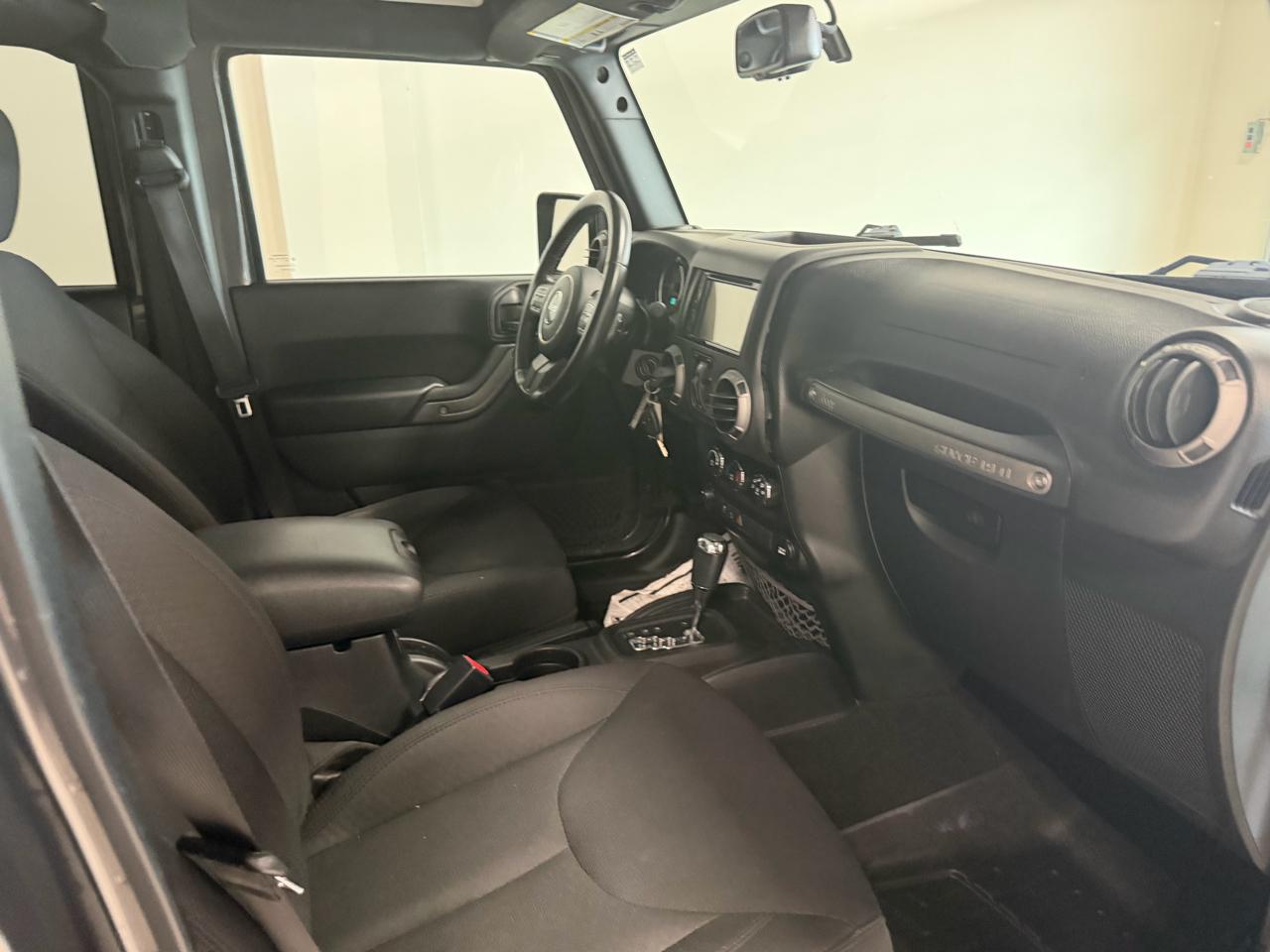 Jeep Wrangler Unlimited Sport 4x4 2017