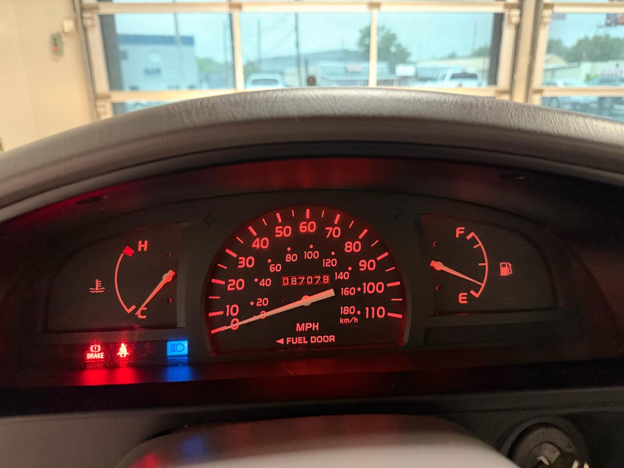 Toyota Tacoma Reg Cab Manual (Natl) 2002