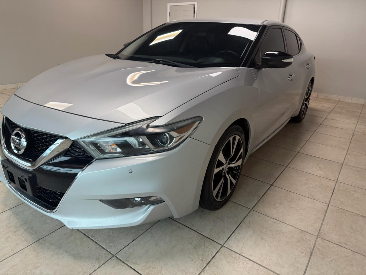 Nissan Maxima SV 3.5L 2018