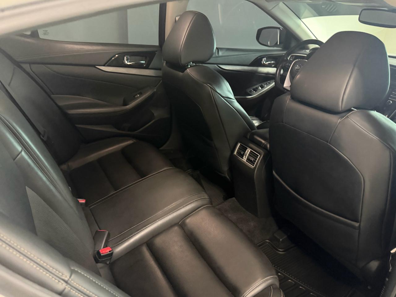 Nissan Maxima SV 3.5L 2018