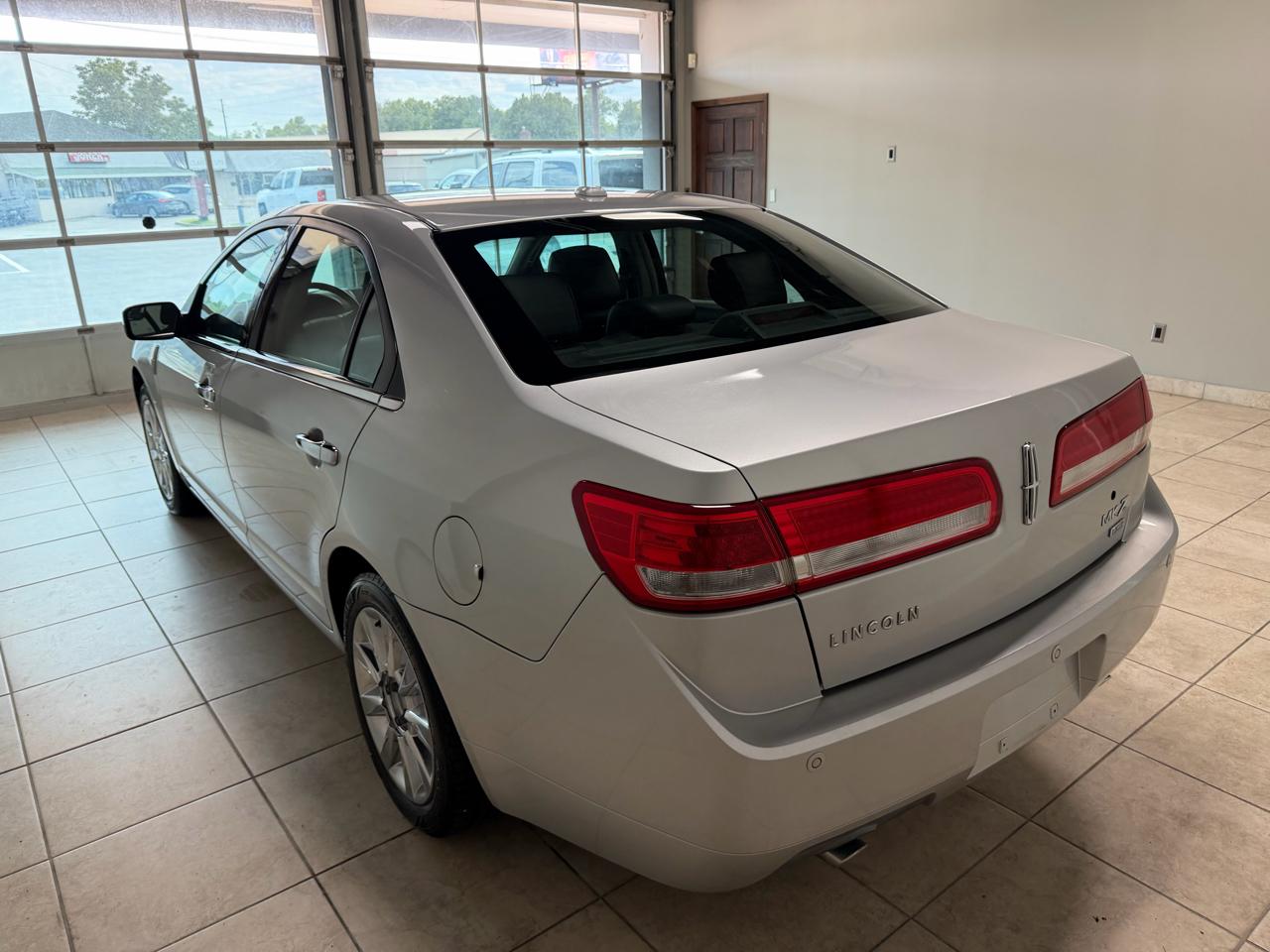 Lincoln MKZ 4dr Sdn AWD 2011