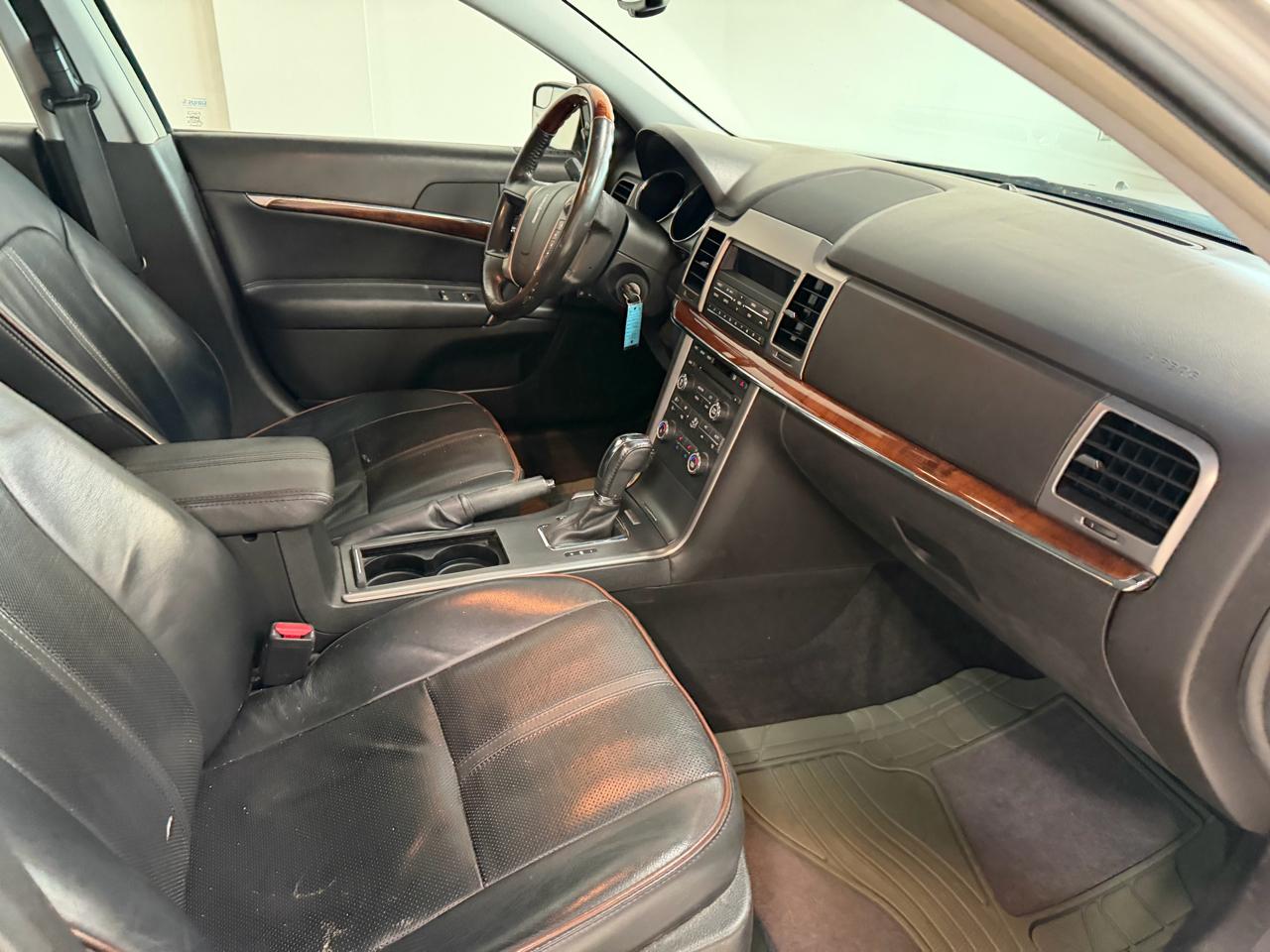 Lincoln MKZ 4dr Sdn AWD 2011