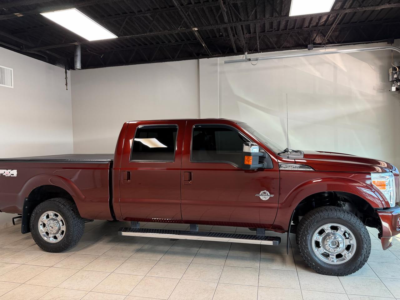 Ford Super Duty F-250 SRW 4WD Crew Cab 172" Lariat 2015
