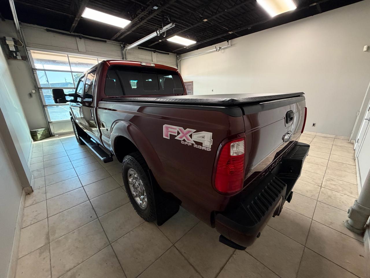 Ford Super Duty F-250 SRW 4WD Crew Cab 172" Lariat 2015