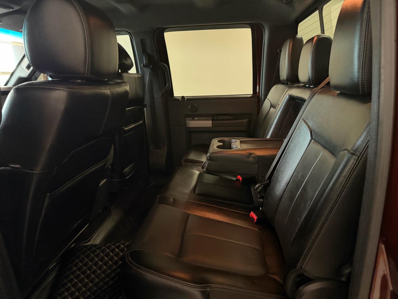 Ford Super Duty F-250 SRW 4WD Crew Cab 172" Lariat 2015