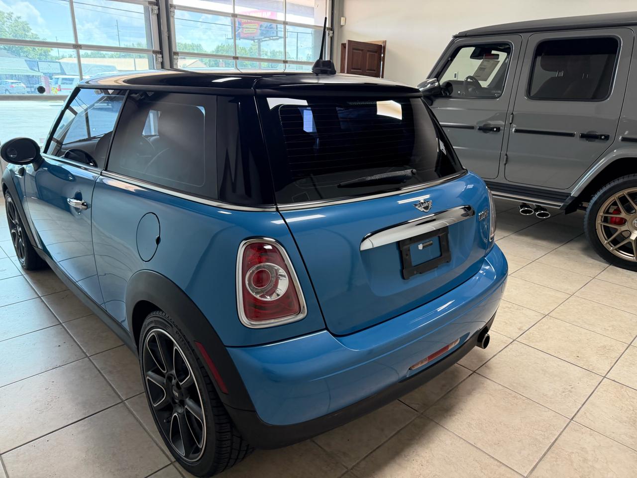 MINI Cooper Hardtop 2dr Cpe 2012