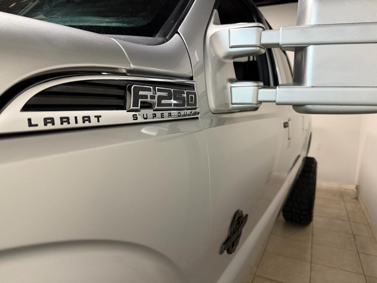 Ford Super Duty F-250 SRW 4WD Crew Cab 156" Lariat 2014
