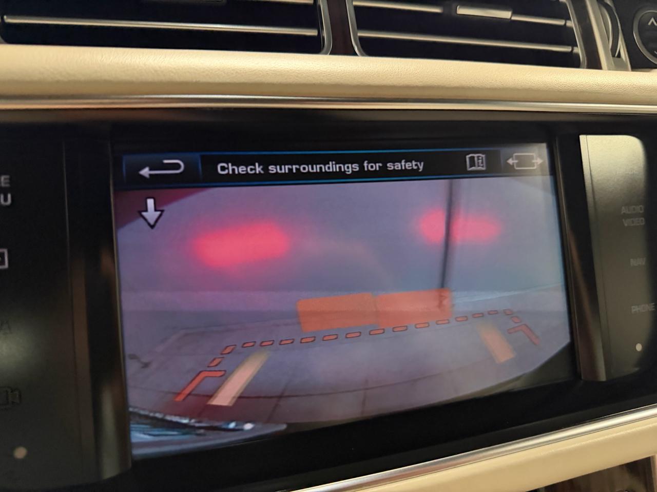 Land Rover Range Rover 4WD 4dr SC 2013