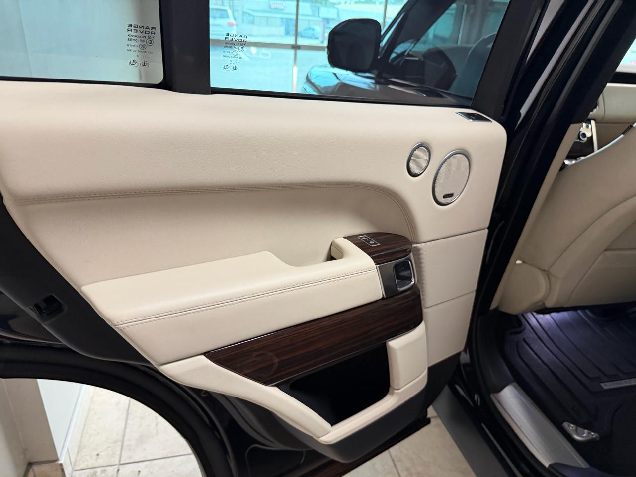 Land Rover Range Rover 4WD 4dr SC 2013