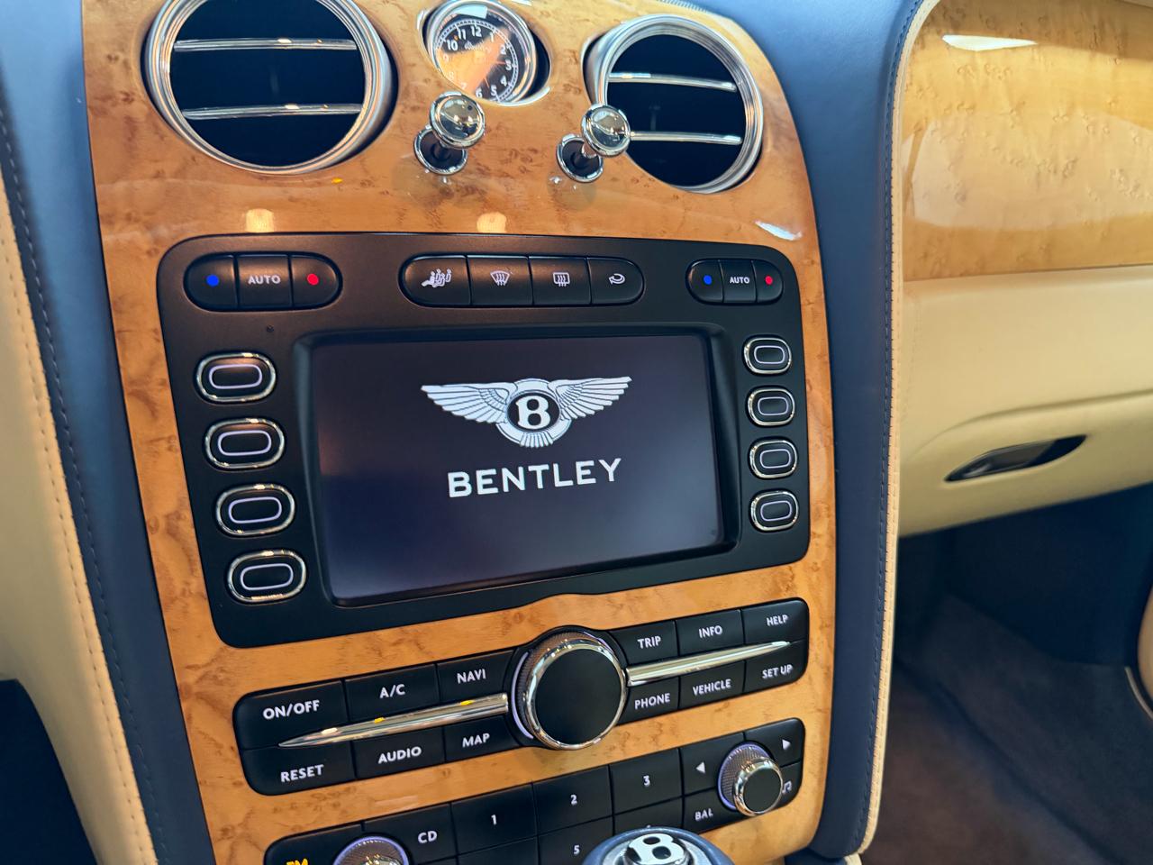 Bentley Continental GTC  2008