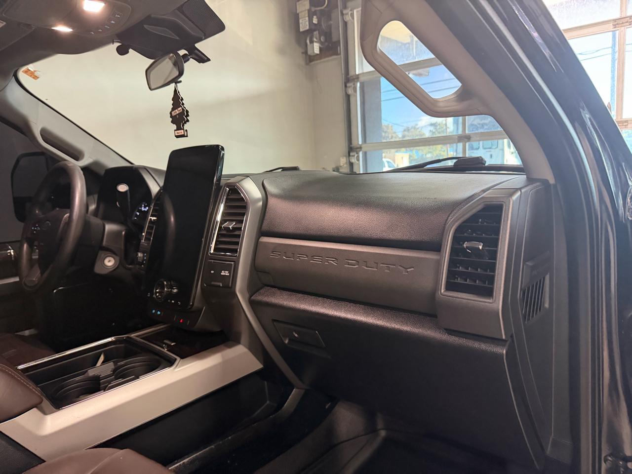 Ford Super Duty F-350 DRW XL 4WD Crew Cab 8' Box 2020