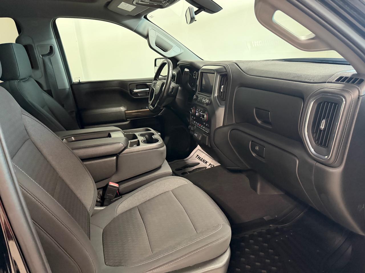 Chevrolet Silverado 1500 4WD Crew Cab 147" LT w/1LT 2021