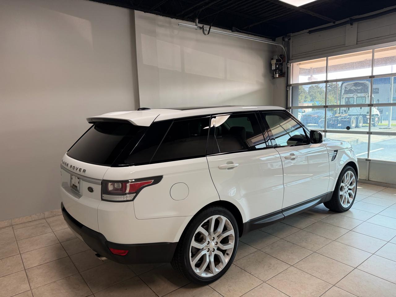 Land Rover Range Rover Sport 4WD 4dr HSE 2014