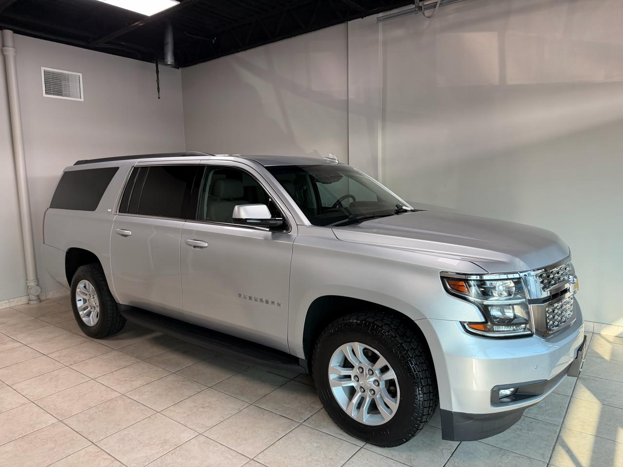 2019 Chevrolet Suburban 4WD 4dr 1500 LT