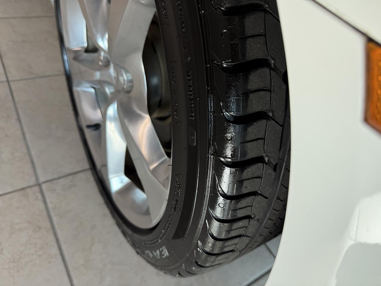 Chevrolet Camaro 2dr Cpe LT w/2LT 2015