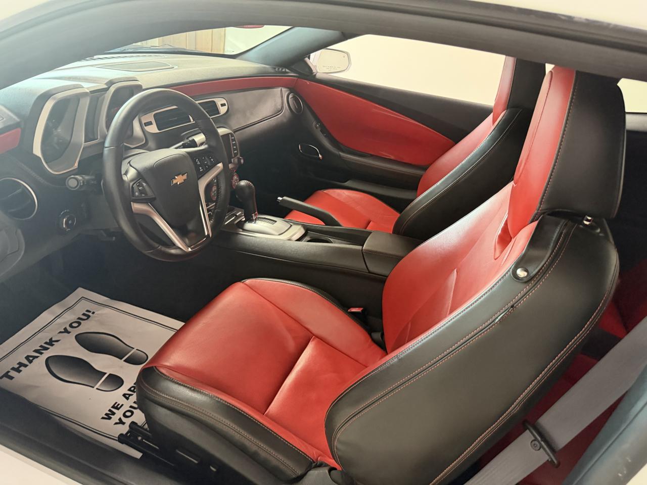 Chevrolet Camaro 2dr Cpe LT w/2LT 2015